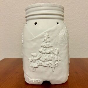 Authentic Scentsy “ Let It Snow” Full- Size Electric Warmer In It’s Box